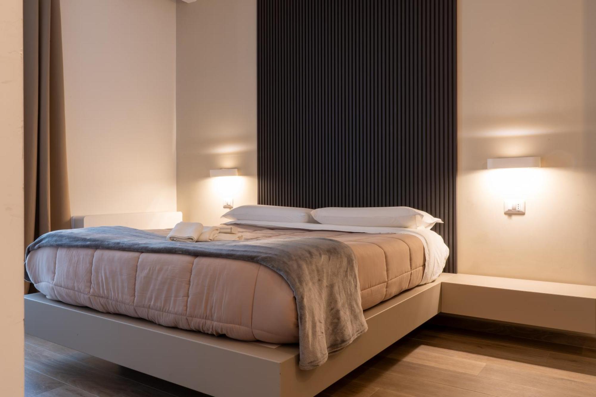 House Room Civico 56 Crotone Eksteriør bilde